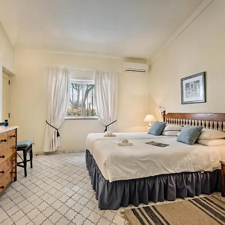 Mng Elliott71 Villa *