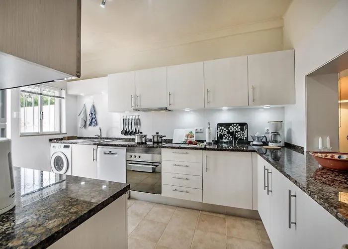 Mng Elliott71 Villa *